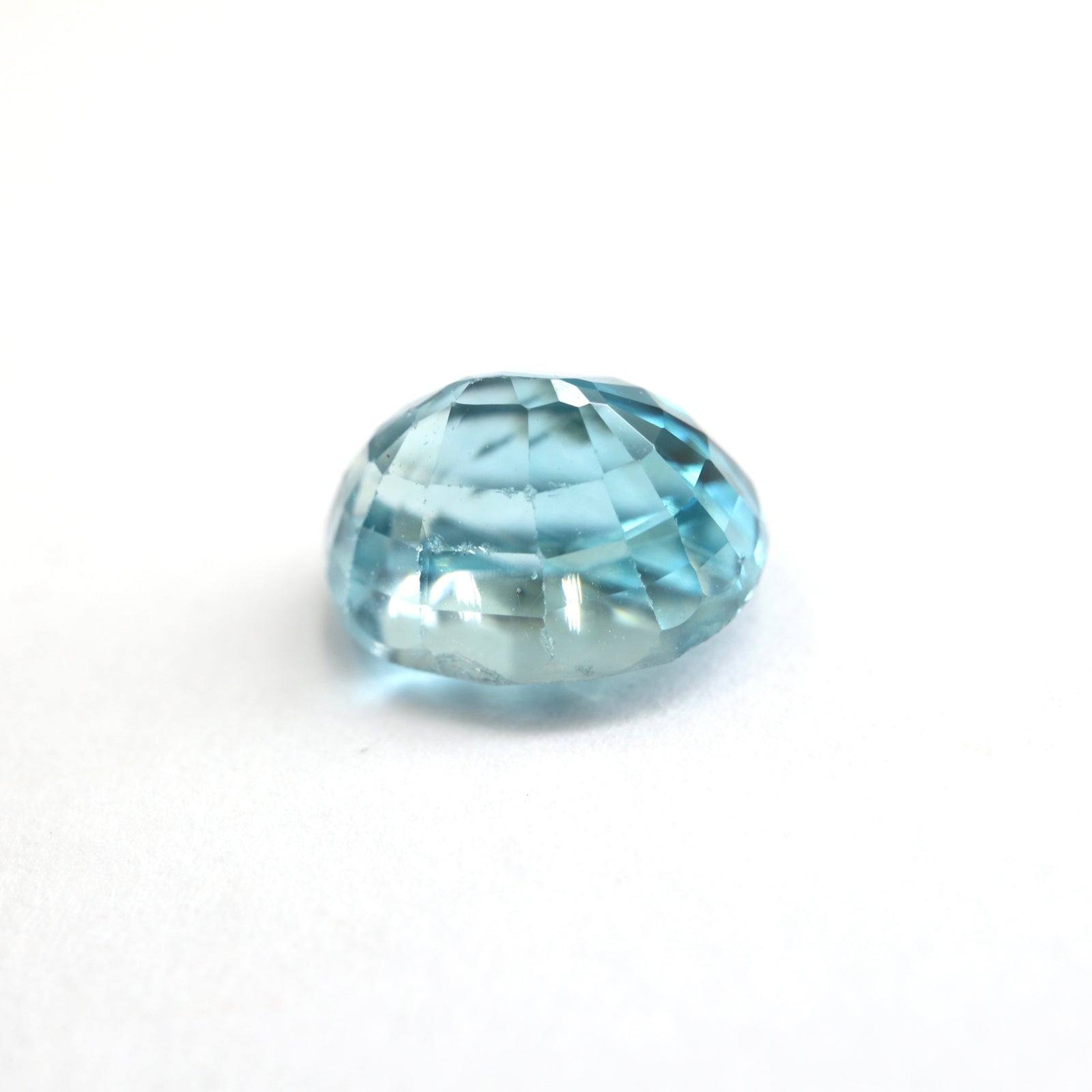 【天然ブルージルコン2.769ct】【Q035】