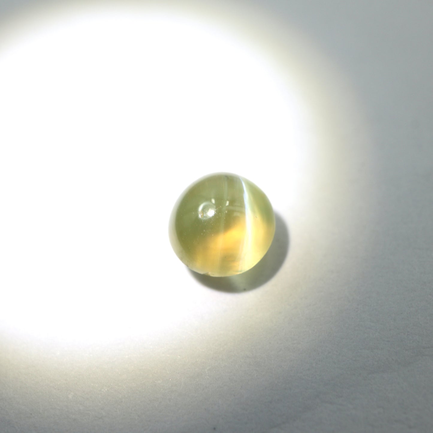 【天然クリソベリルキャッツアイ0.857ct】【P019】