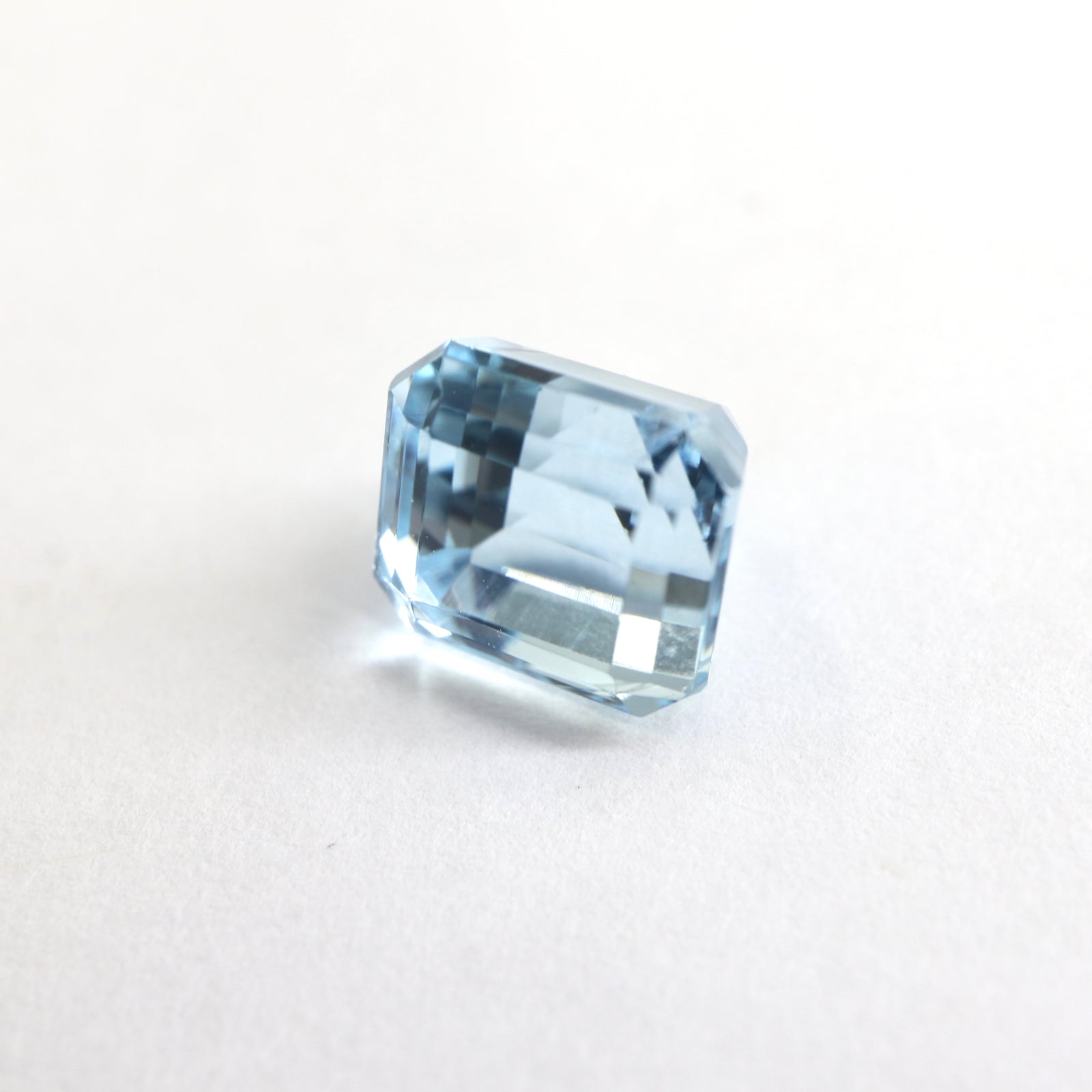 【アクアマリン1.975ct】【Q002】