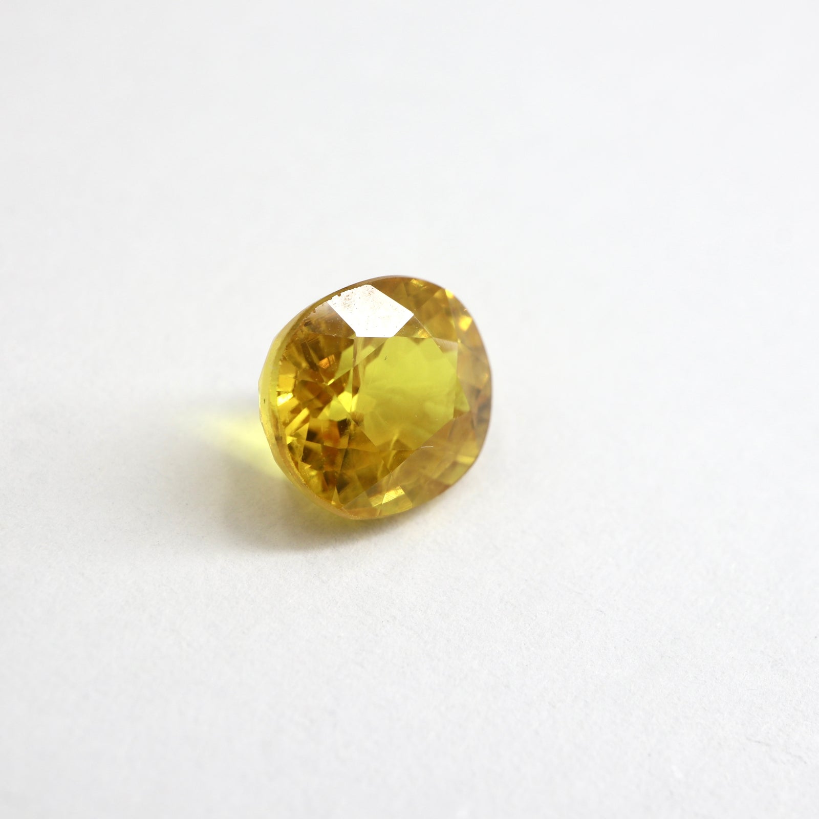 天然イエローサファイア
