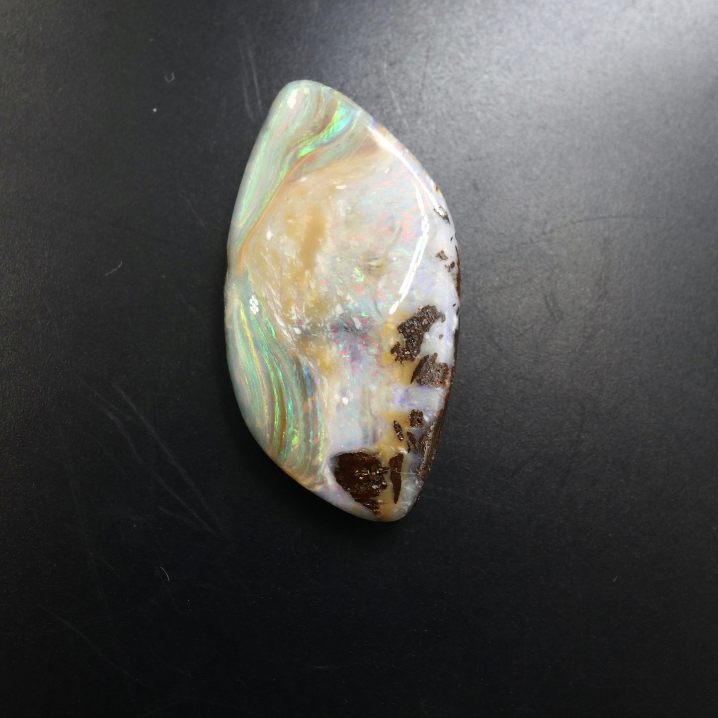 【天然ボルダーオパール17.556ct】【M091】