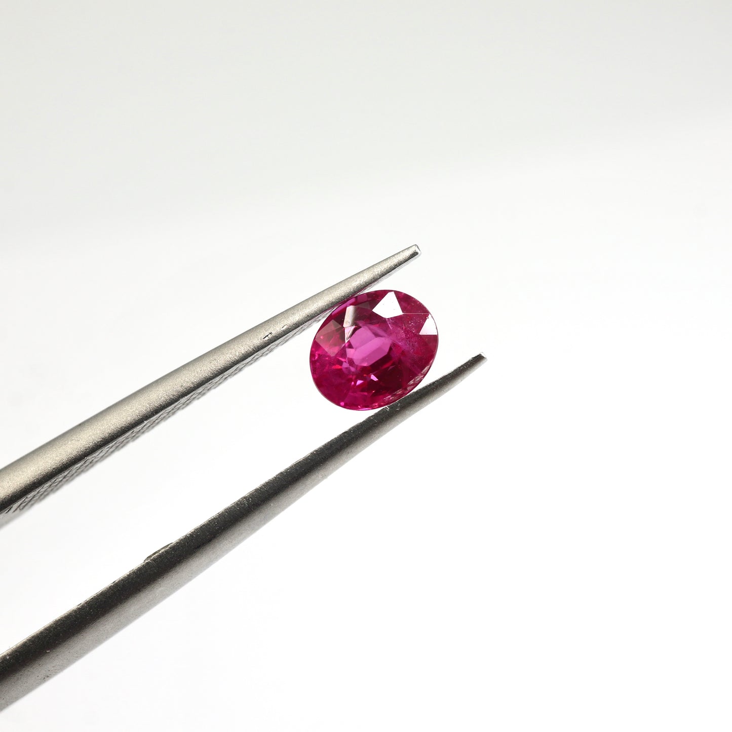 【天然ルビー0.559ct】【O086】