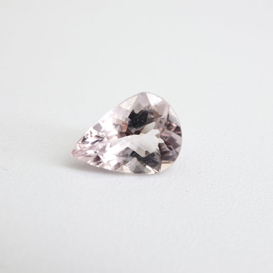 【モルガナイト0.87ct】【L036】