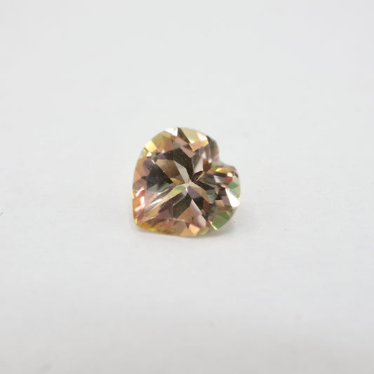 【ミスティックトパーズ0.92ct】【K031】