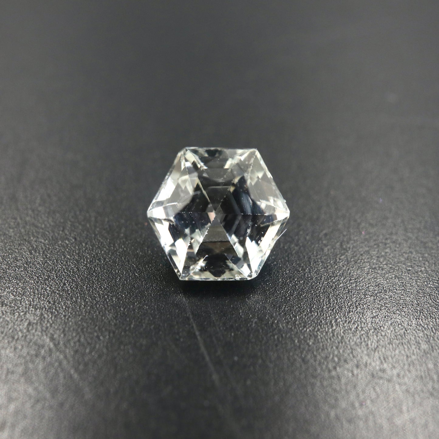【天然サファイア0.785ct】【O092】