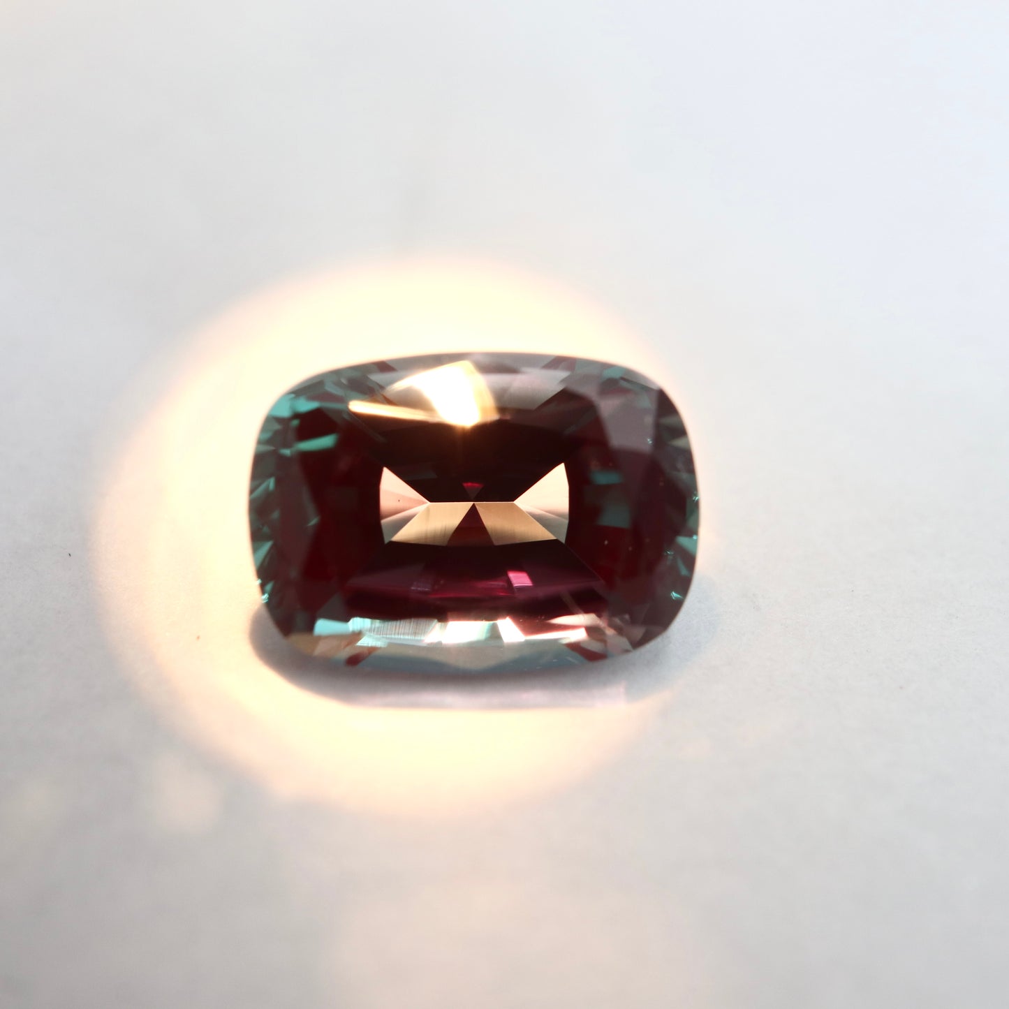 【シンセティックアレキサンドライト1.07ct】【K057】