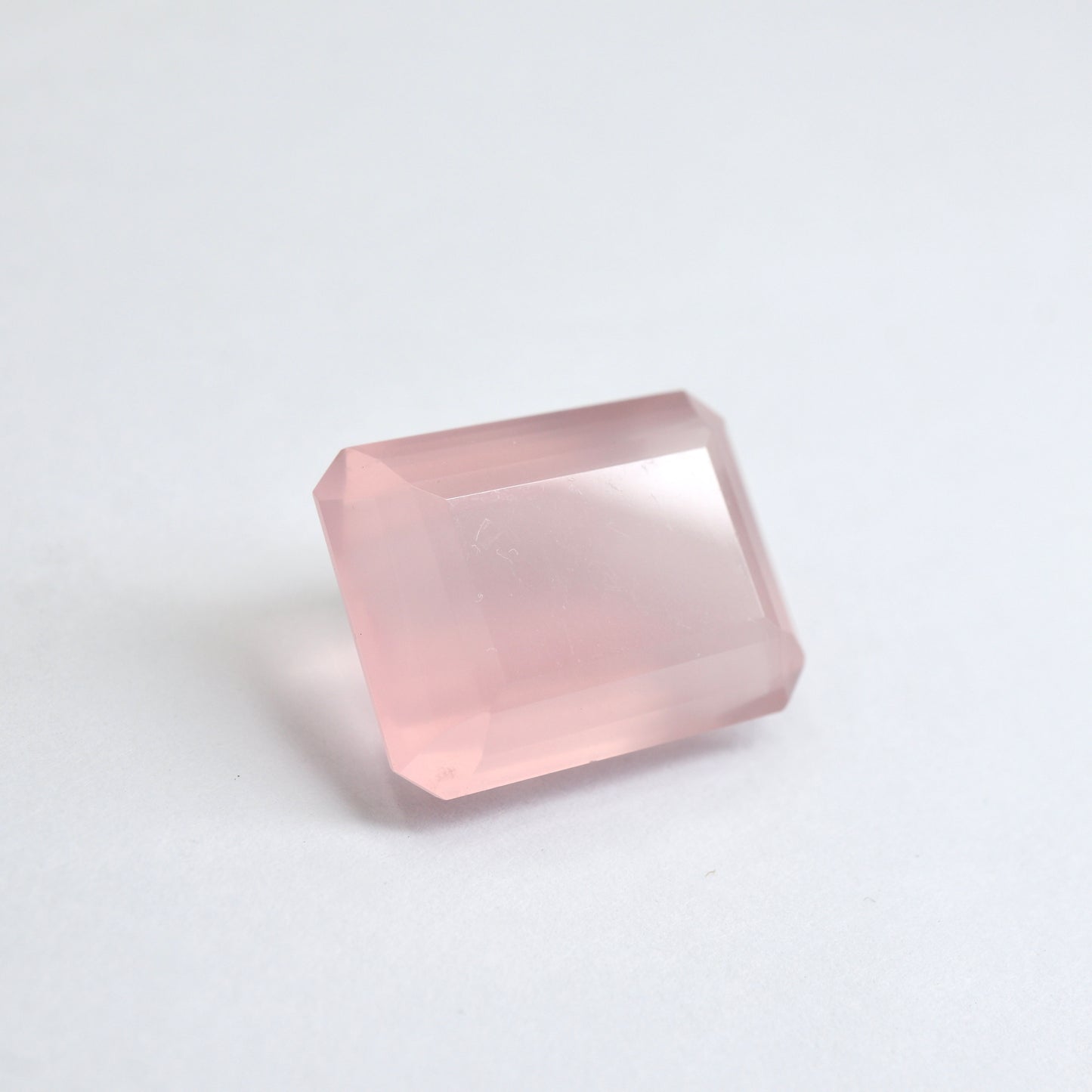 【天然ローズクォーツ12.765ct】【P002】