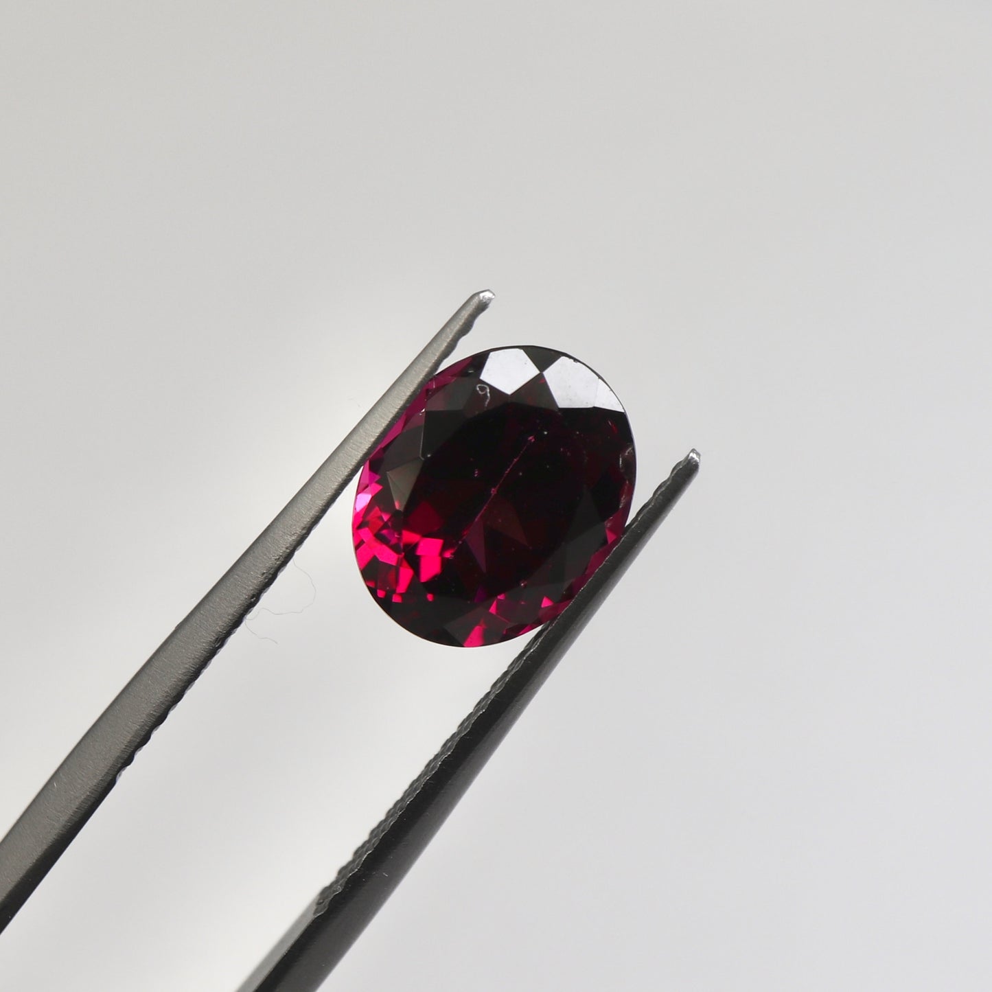 【ロードライトガーネット3.353ct】【F010】