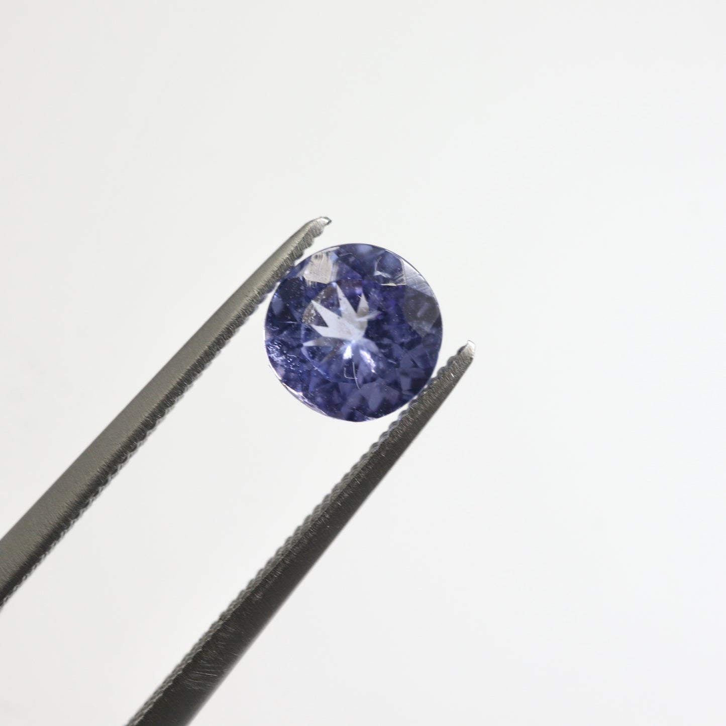 【タンザナイト0.805ct】【M010】