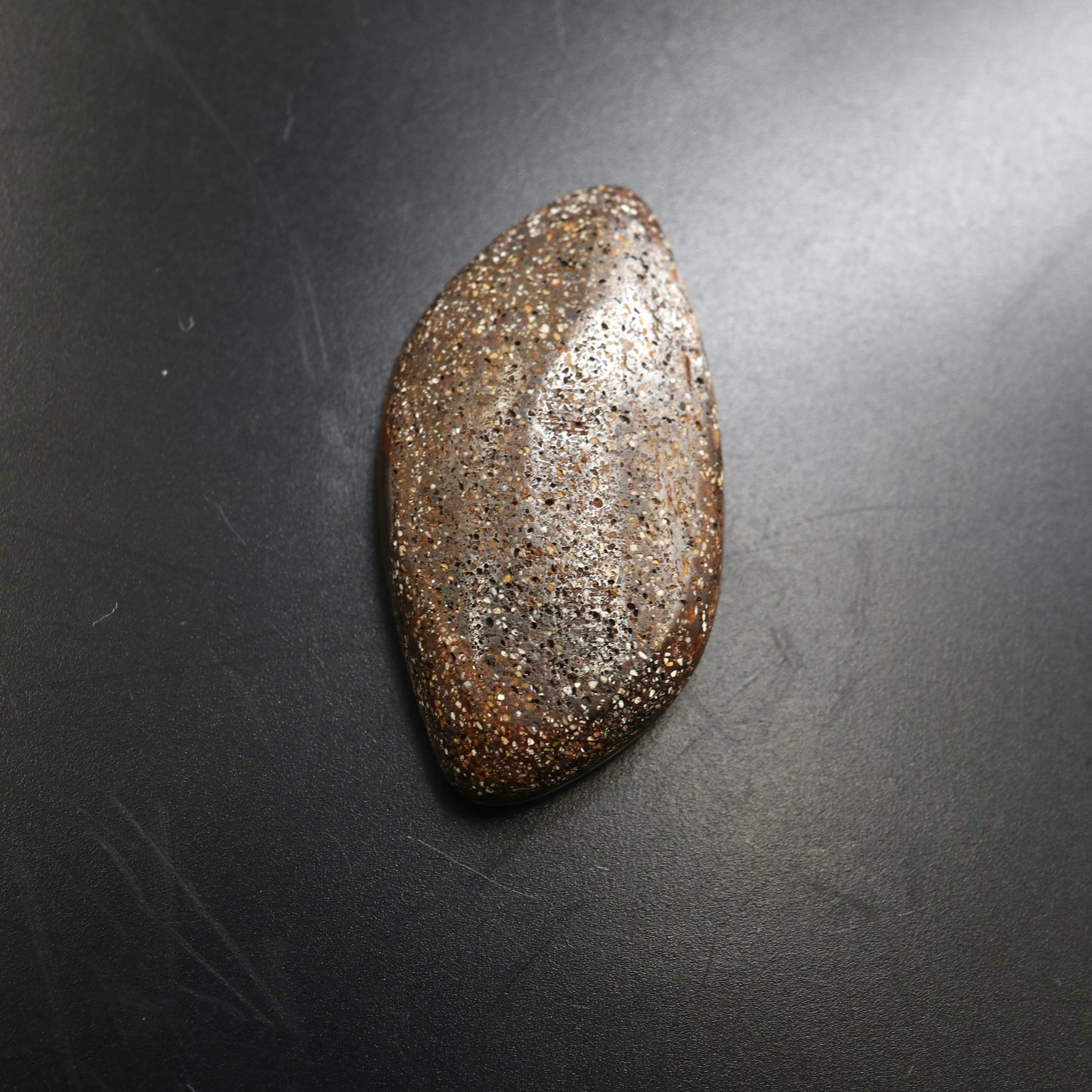 【天然ボルダーオパール17.556ct】【M091】