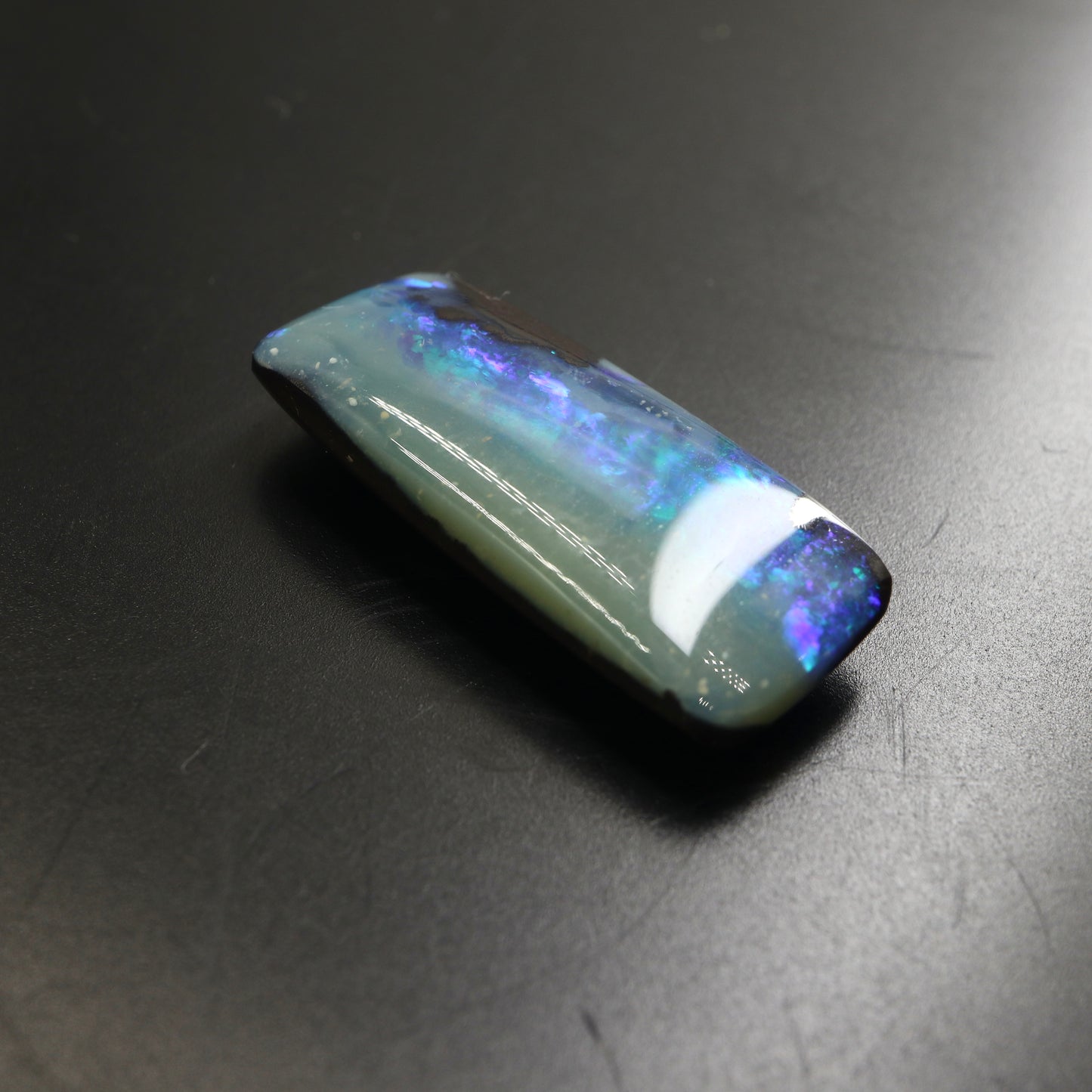 【天然ボルダーオパール15.098ct】【M092】