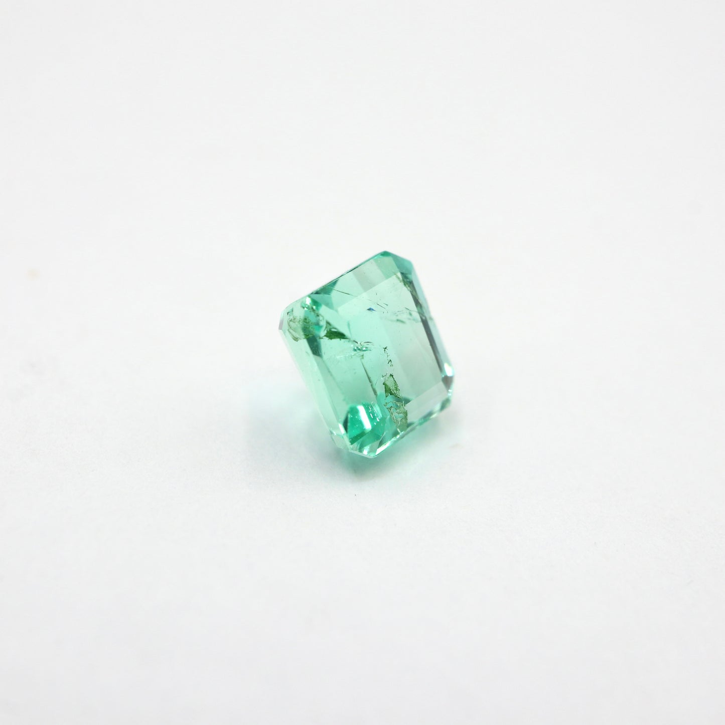 【天然エメラルド0.710ct】【P074】