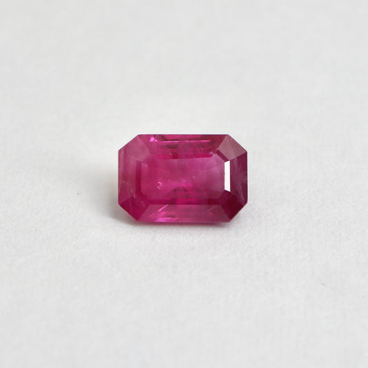 【ルビー0.642ct】【E037】