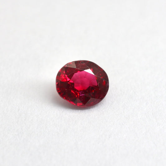 【レッドスピネル0.4ct】【E064】
