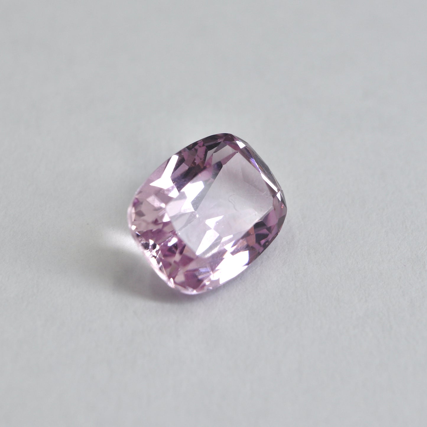 【クンツァイト2.44ct】【G110】