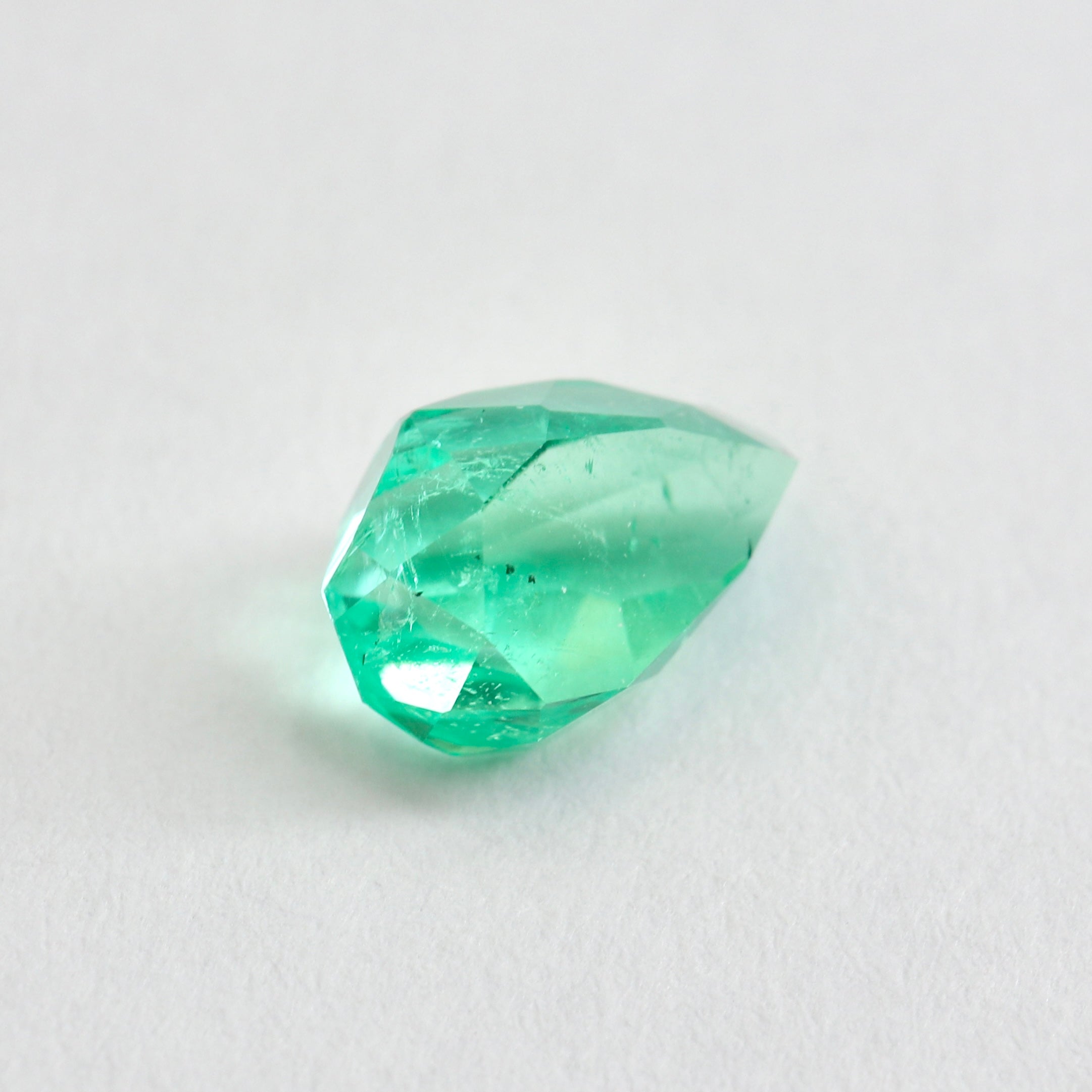 輝瞬 カラールース・ジュエリープロダクト｜POCKET BY KISHUN