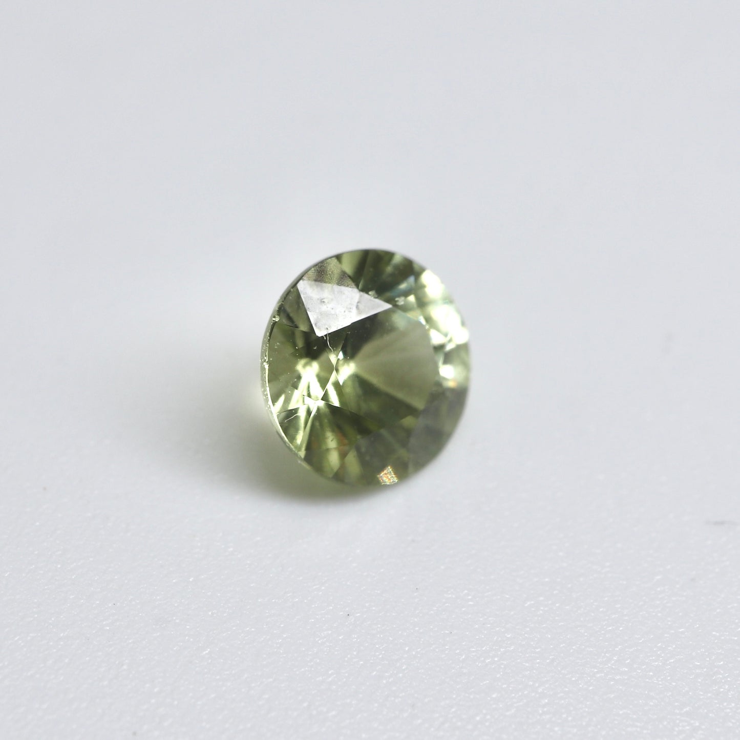 【マリ グロッシュラーガーネット0.6ct】【C030】