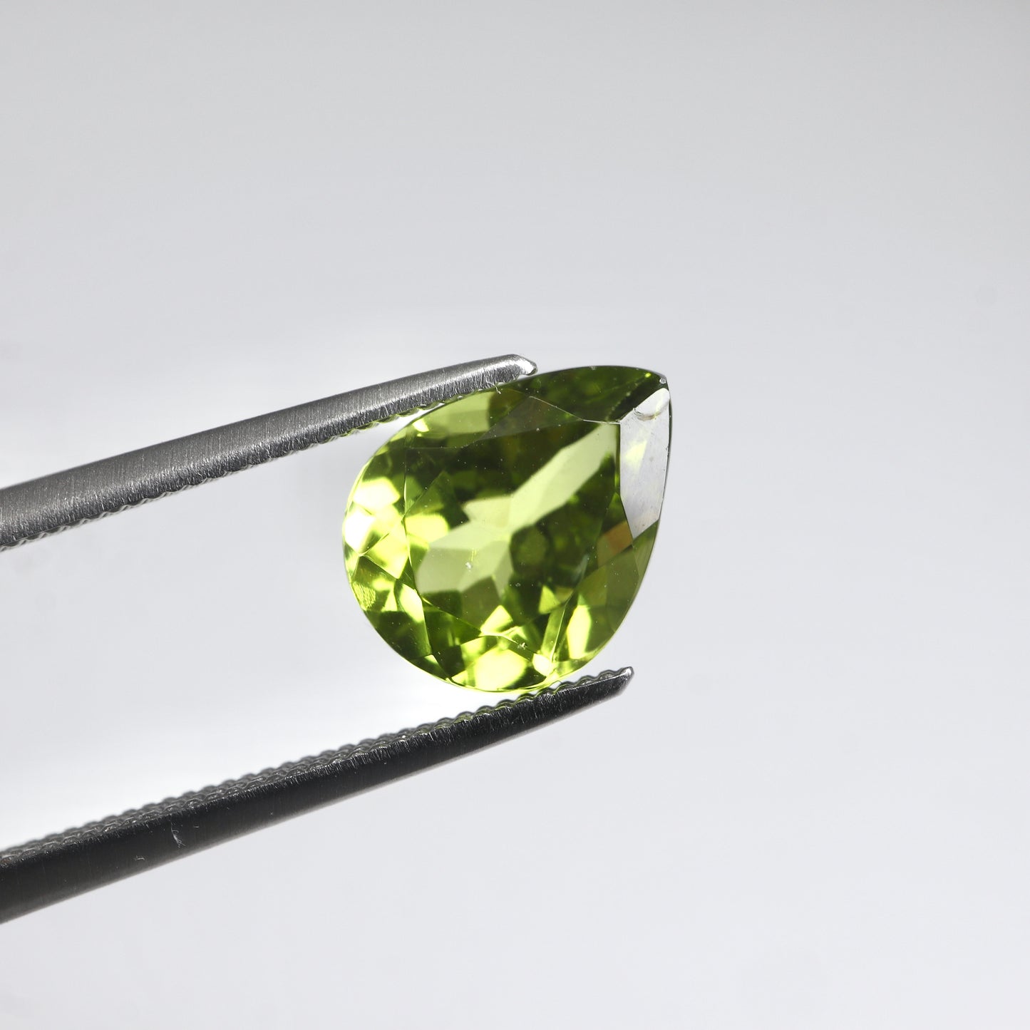 【ペリドット1.95ct】【C036】