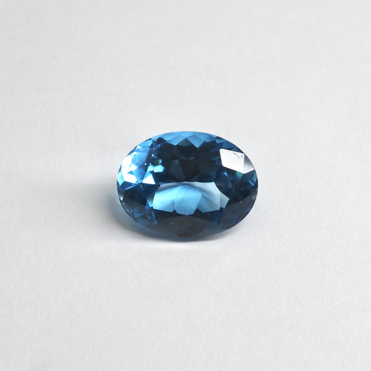 【ブルートパーズ11.66ct】【C092】