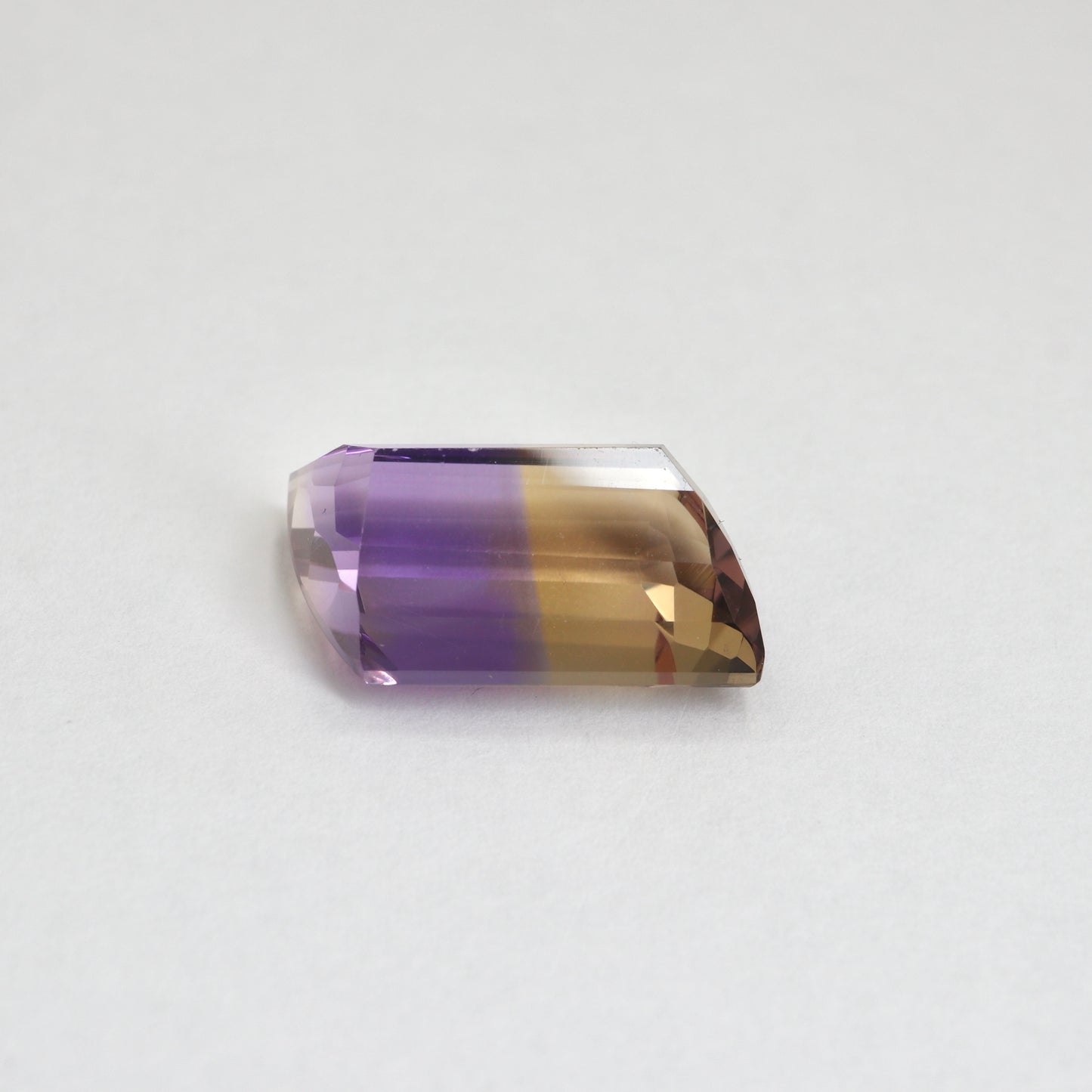 【アメトリン12.28ct】【D060】