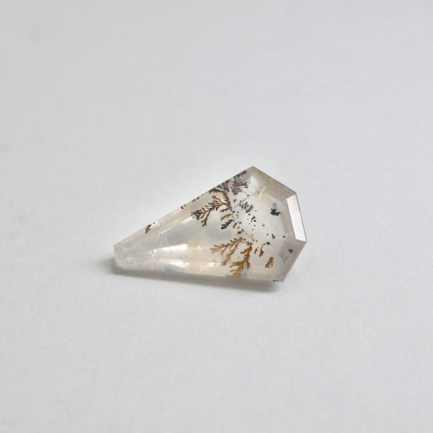 【デンドリッククウォーツ6.61ct】【D033】