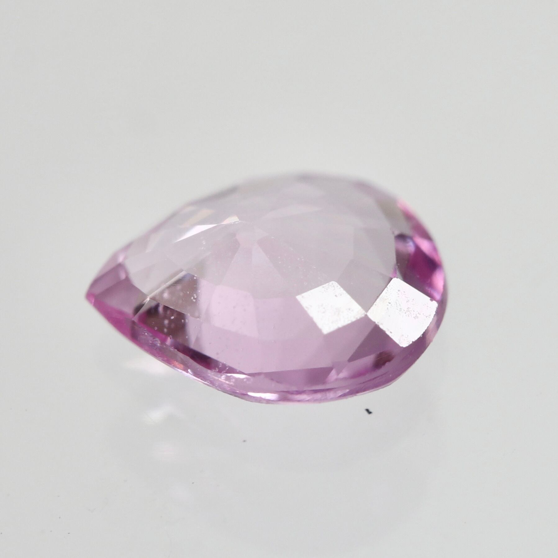 天然ピンクサファイア1.410ct ソーティング付き 天然ピンクサファイア1.410ct ソーティング付き